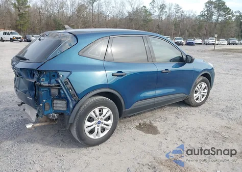2020 Ford Escape S z USA, uszkodzony, nr VIN 1FMCU9F6XLUC63557